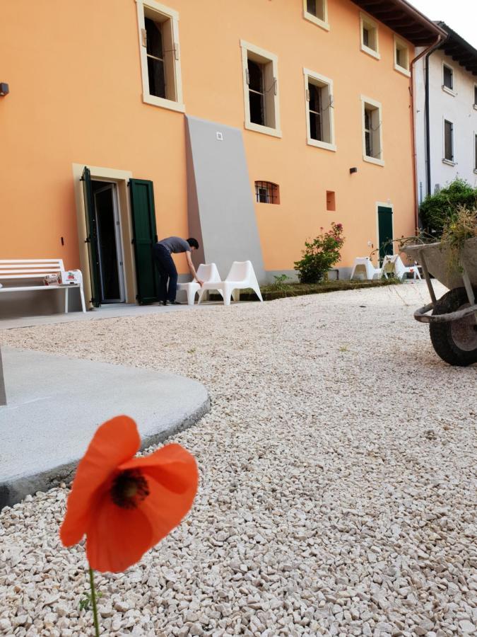 La Casa Di Edone Apartment Monzambano Exterior foto