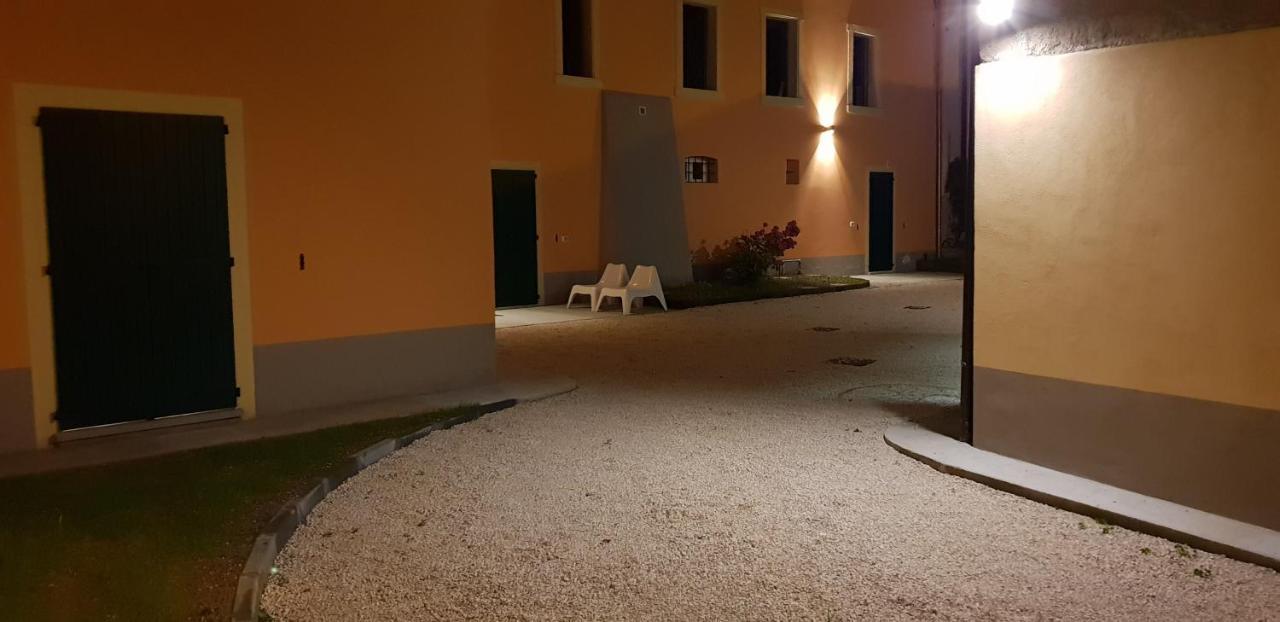 La Casa Di Edone Apartment Monzambano Exterior foto