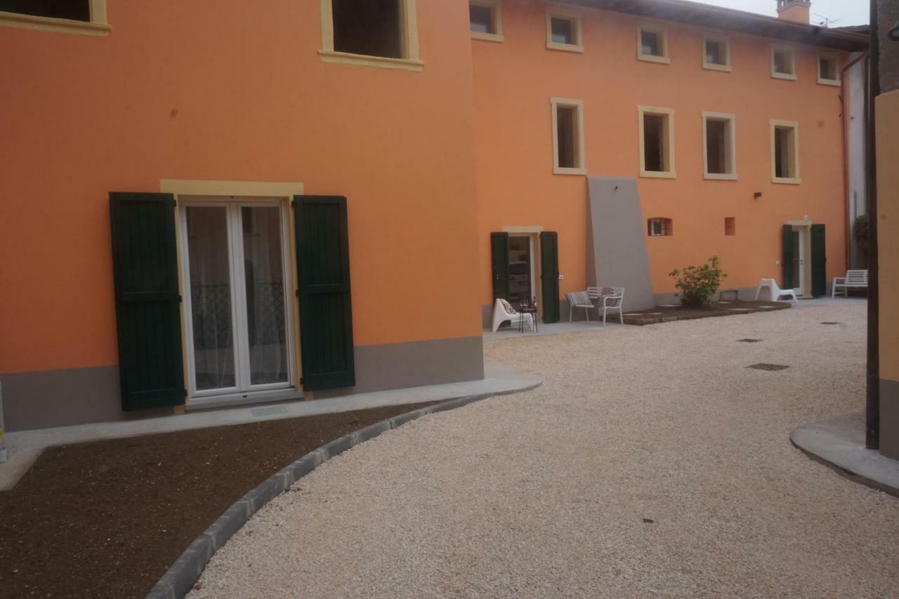 La Casa Di Edone Apartment Monzambano Exterior foto
